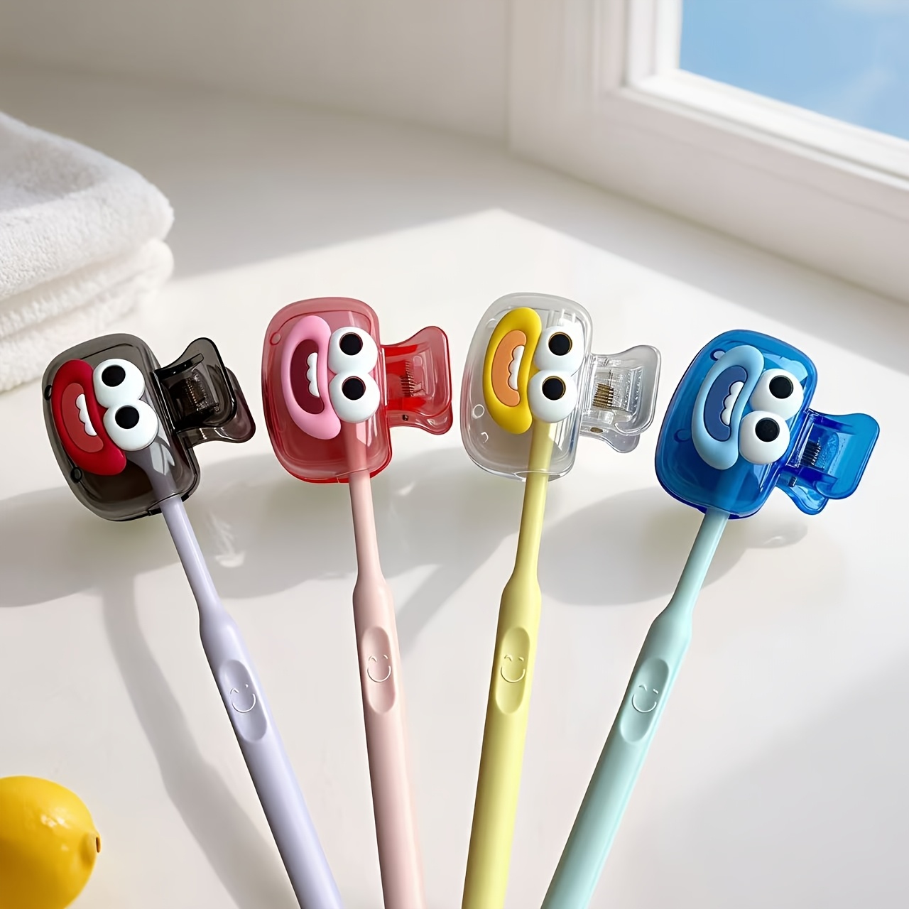 4Pcs Portable Toothbrush Head  - Home Essentials Bathroom Organizer avis et prix