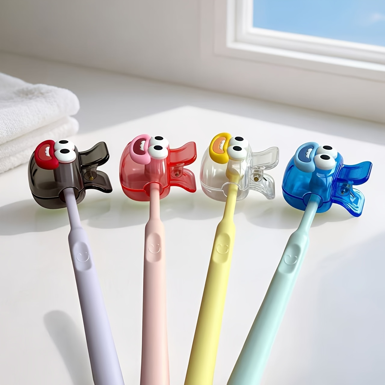 4Pcs Portable Toothbrush Head  - Home Essentials Bathroom Organizer avis et prix