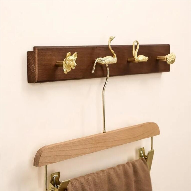 Wall Mount Row Hook Brass Anim - Zara Home Bathroom Accessories avis et prix