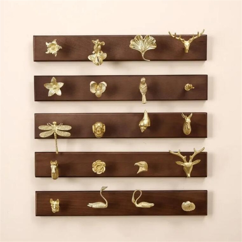 Wall Mount Row Hook Brass Anim - Zara Home Bathroom Accessories avis et prix